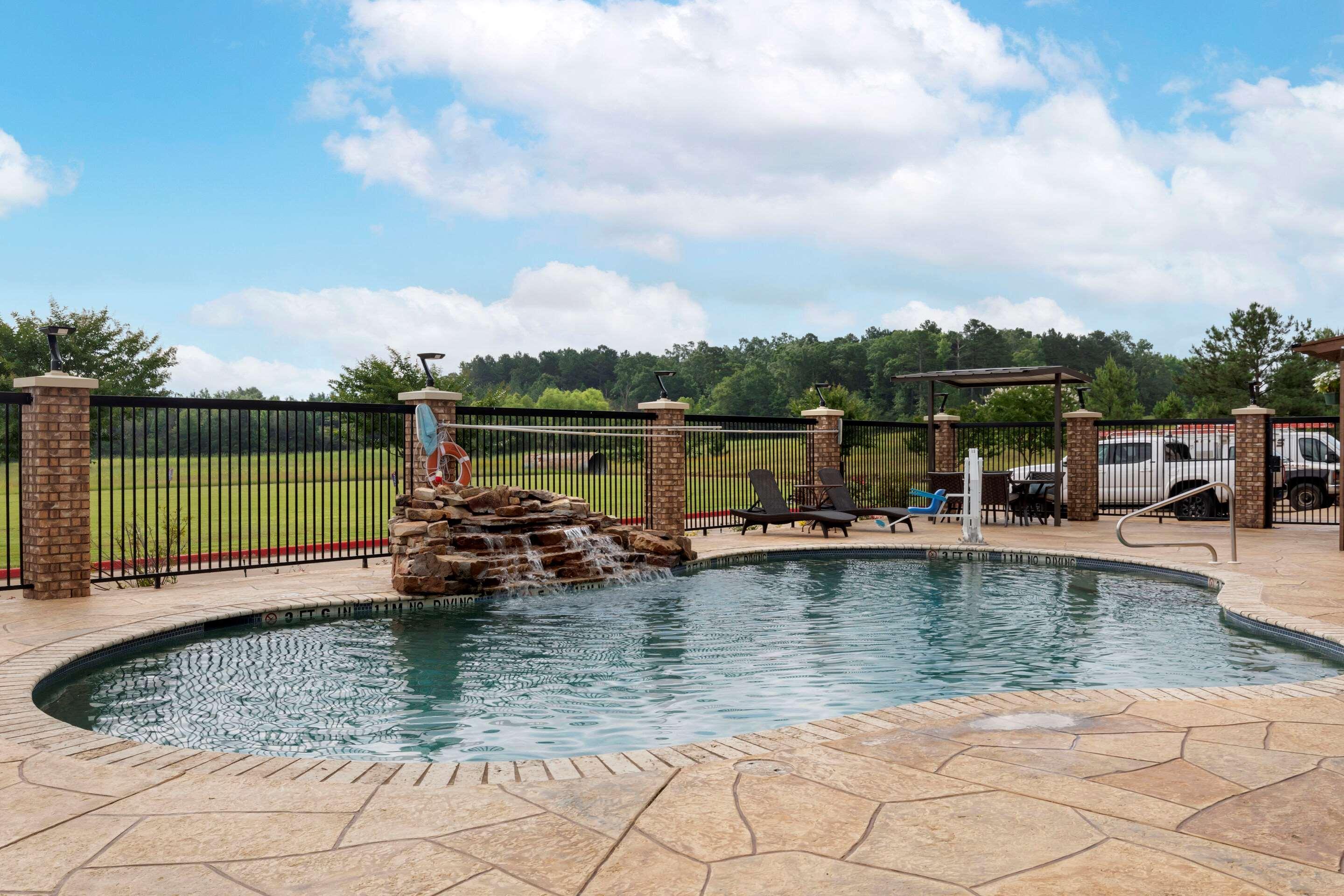 Comfort Suites Marshall Exterior foto