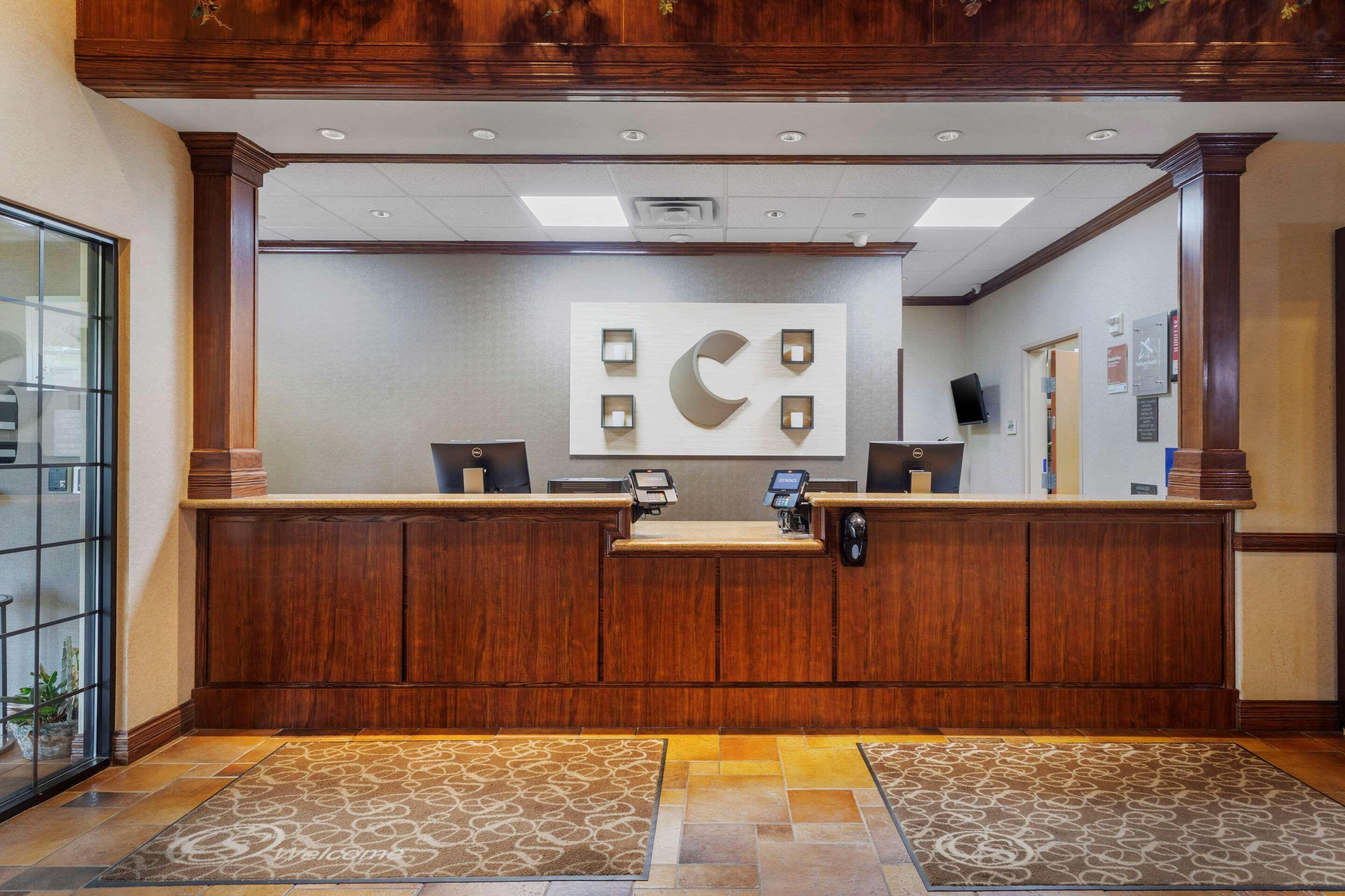 Comfort Suites Marshall Exterior foto